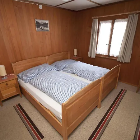 Apartment Chalet Baergli アパート カンデルシュテッグ