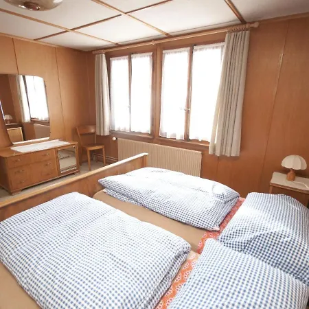 Apartment Chalet Baergli